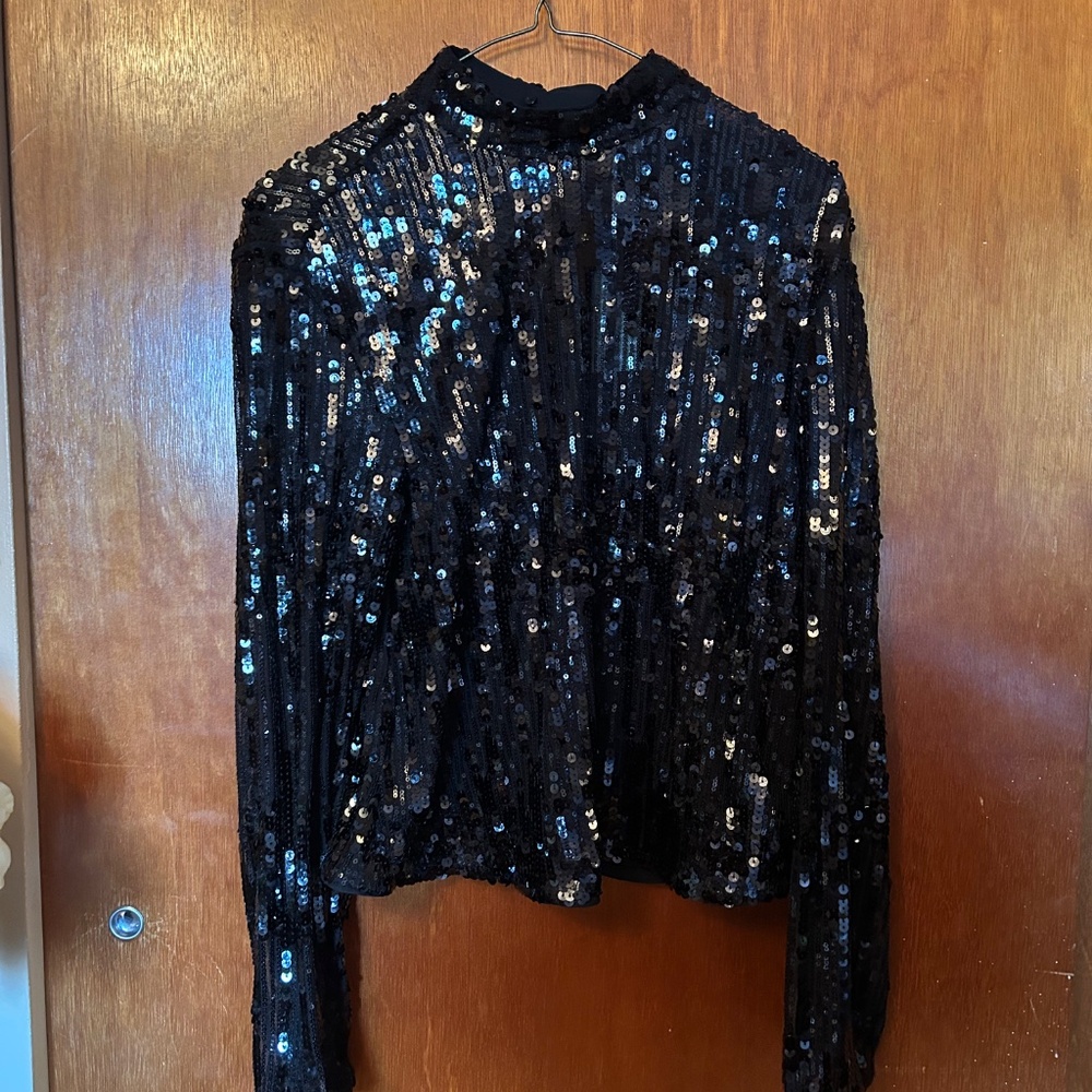 NWT  H&M Sequin Top